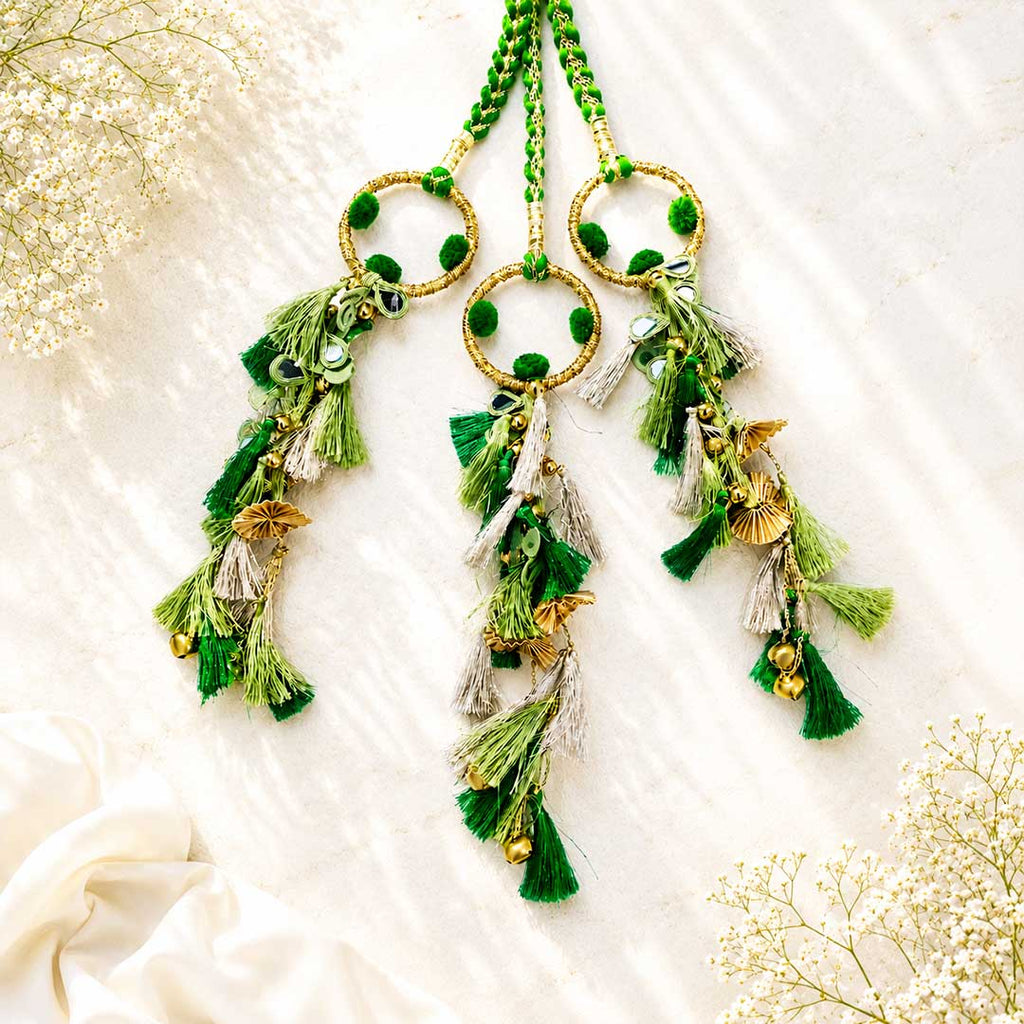 Bijli Guchcha Parandi with Golden Ghungroo – Traditional Punjabi Bridal & Festive Hair Parandi for Women_6