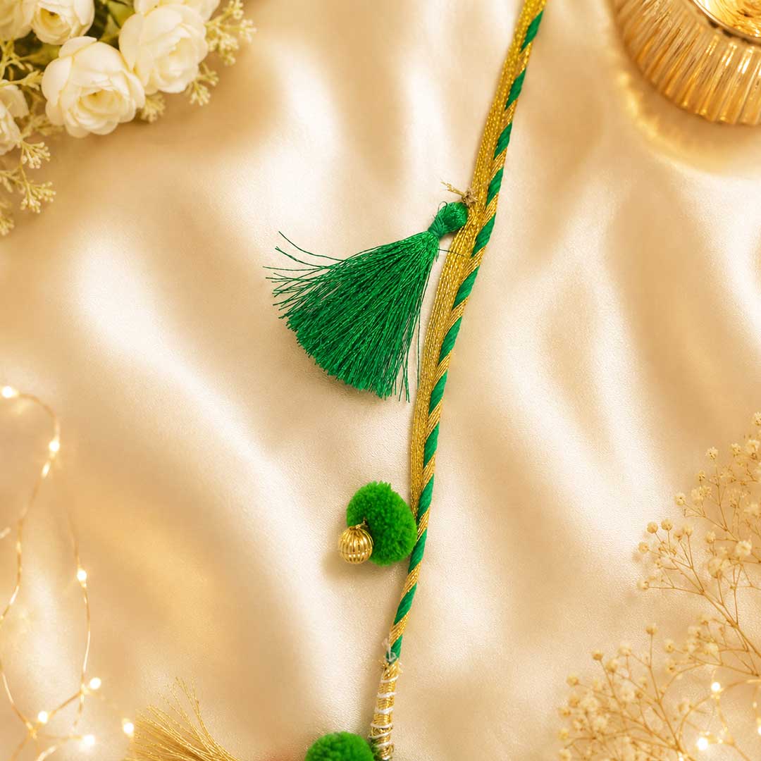Hariyali Guchcha Parandi with Golden Ghungroo | Traditional Punjabi Parandi for Festive & Bridal Look for Women_10