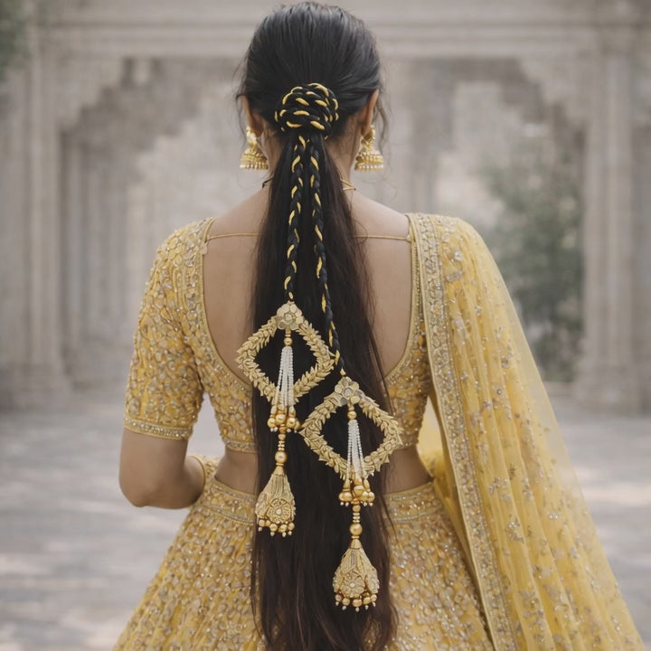 Suwasna Royal Golden Bridal Parandi with Kundan & Pearl Tassels | Traditional Punjabi Hair Accessory
