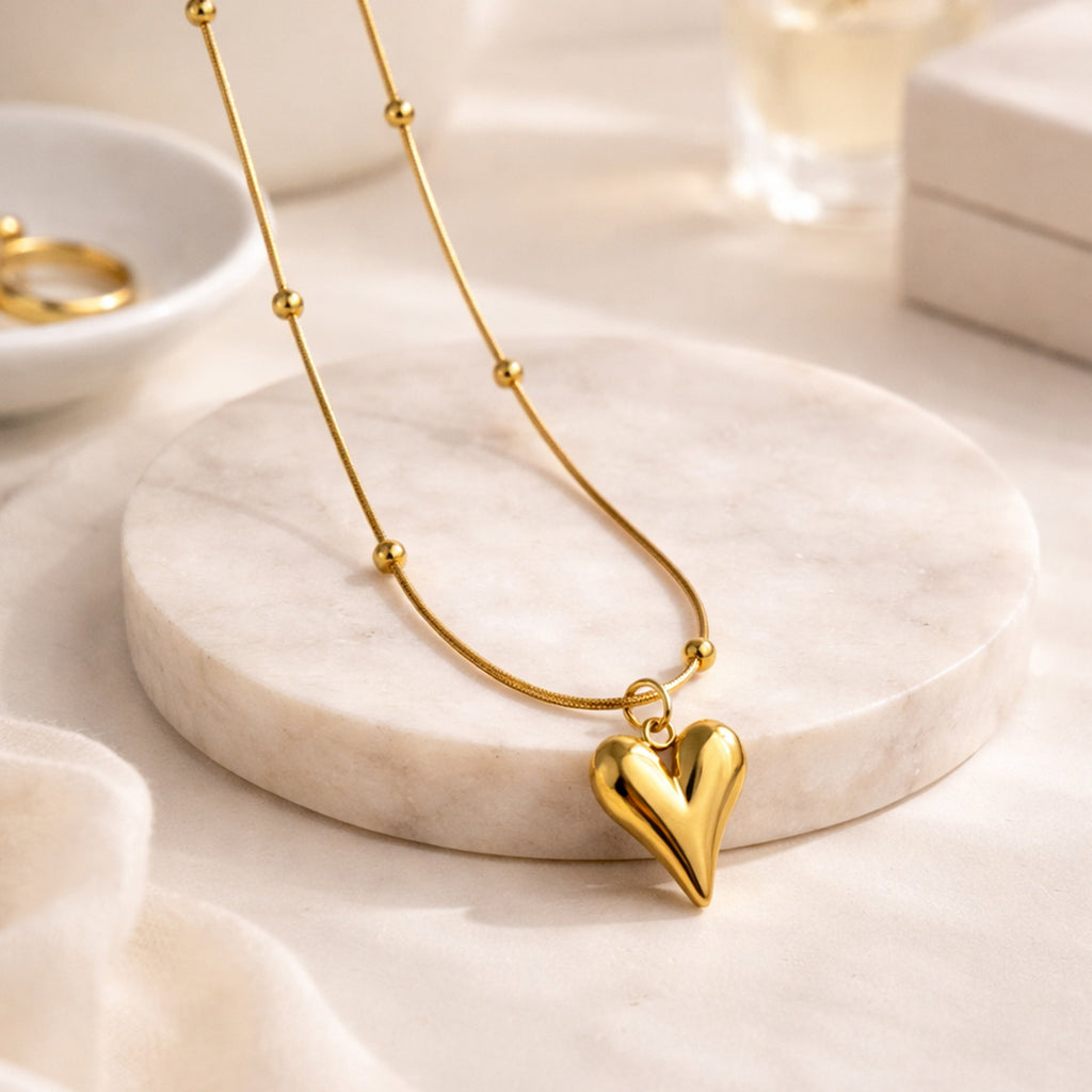 Suwasna Elegant Heart Shape Pendant with Chain | Timeless Anti-Tarnish Jewellery
