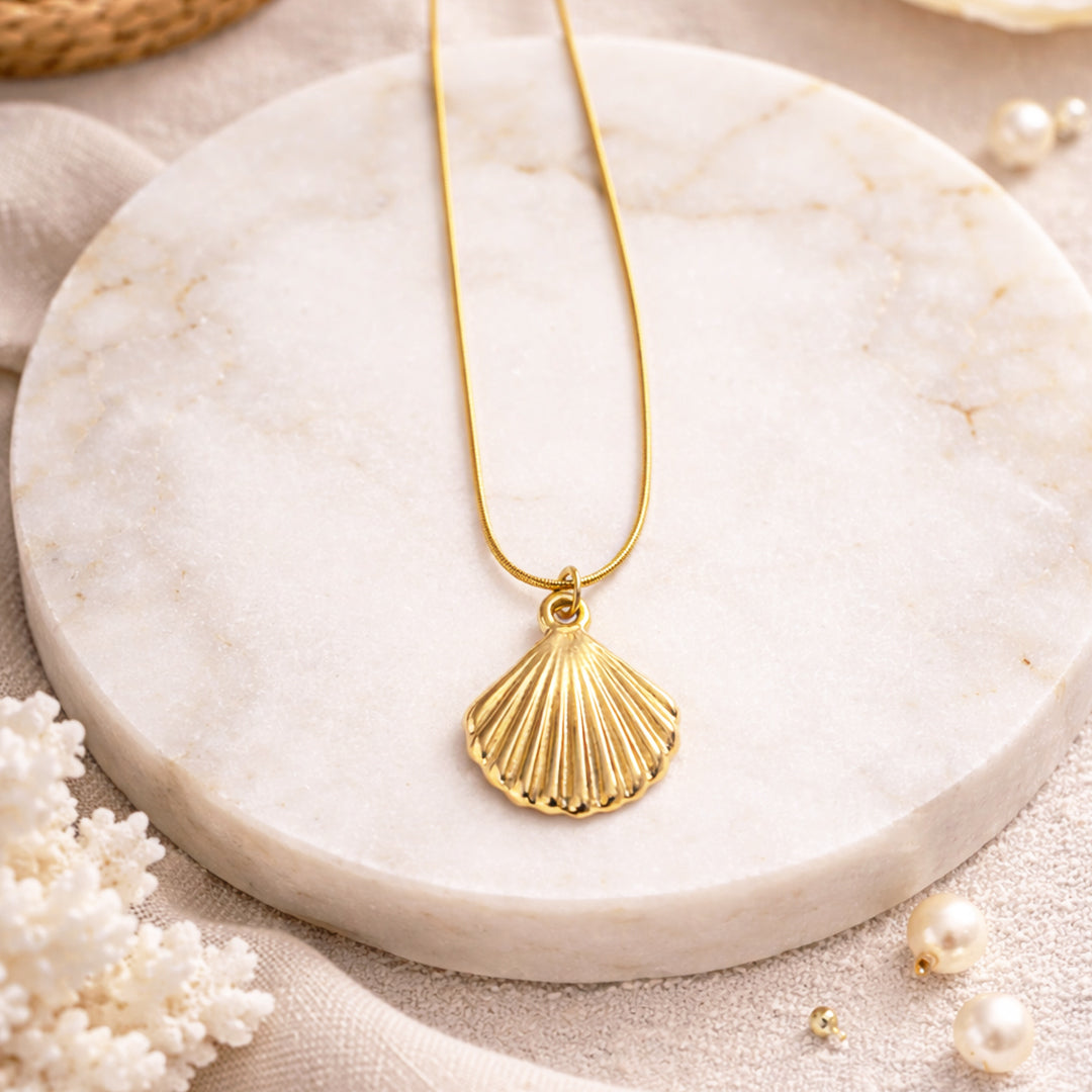 Suwasna Sea Shell Pendant Necklace | Premium Anti-Tarnish Jewellery