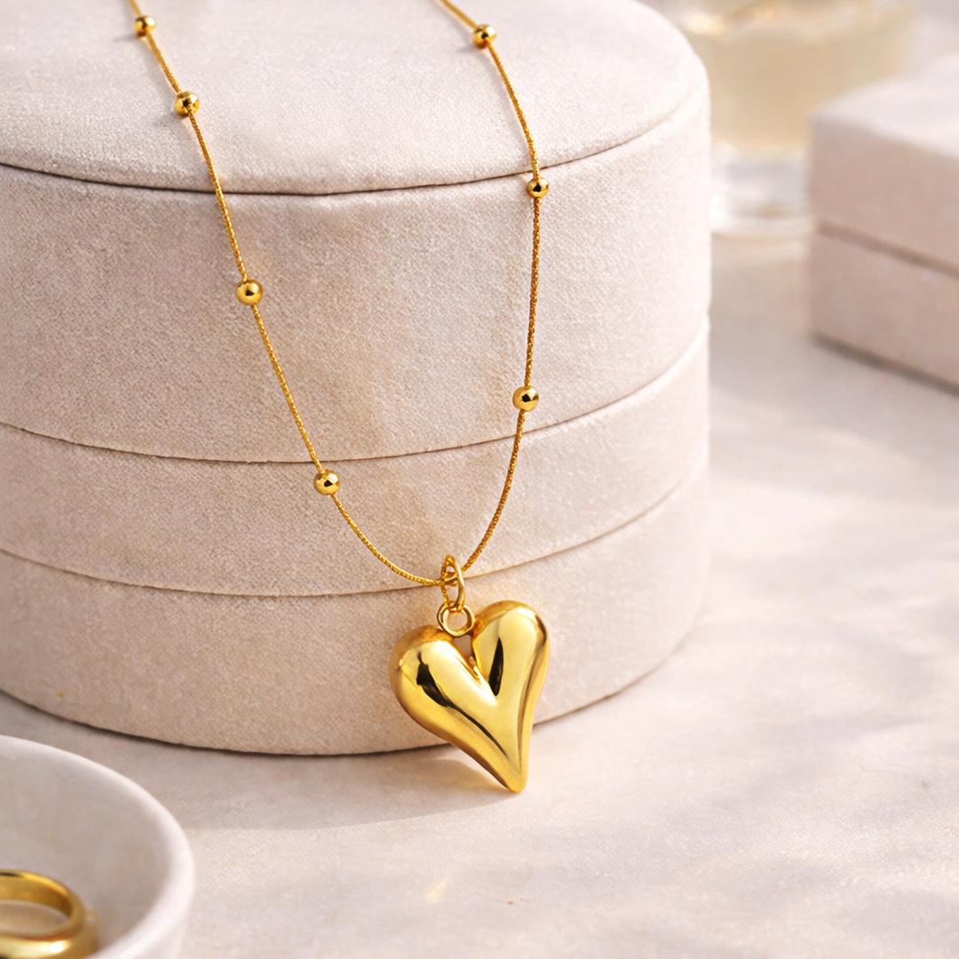 Suwasna Elegant Heart Shape Pendant with Chain | Timeless Anti-Tarnish Jewellery