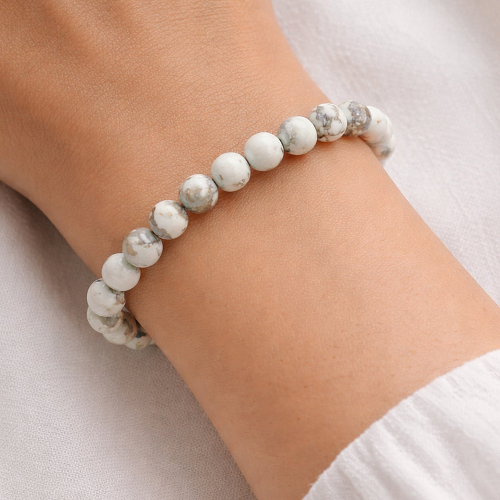 Howlite Bracelet 8mm – Calm & Stress Relief Crystal (Not Heated, Not Dyed)